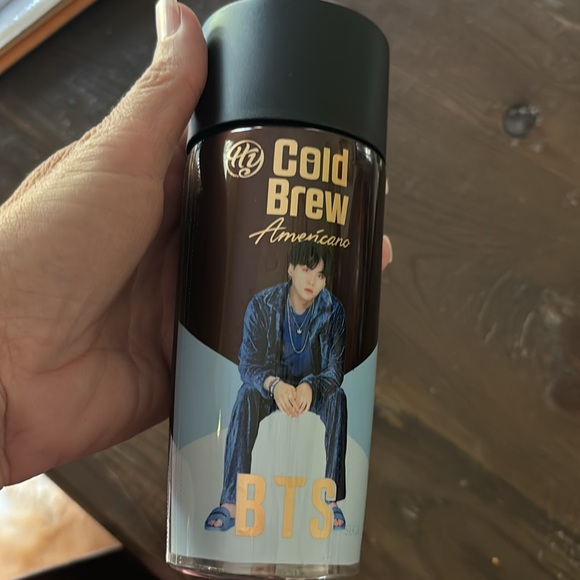 BTS - merch, albums and light stick! - Picture 14 of 16